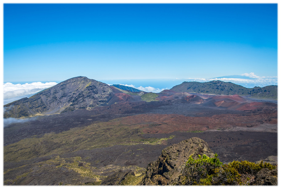 Don’t Miss Out! Hiking in the Crater | Temptation Tours